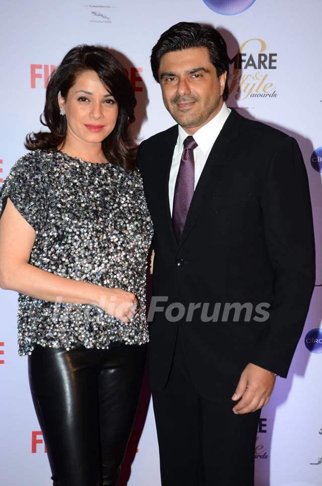 Sameer Soni And Neelam Kothari Pose For The Media At Filmfare Glamour