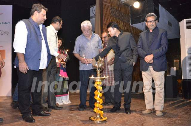 Om Puri lights the lamp at the IFFP 2015 Award Ceremony
