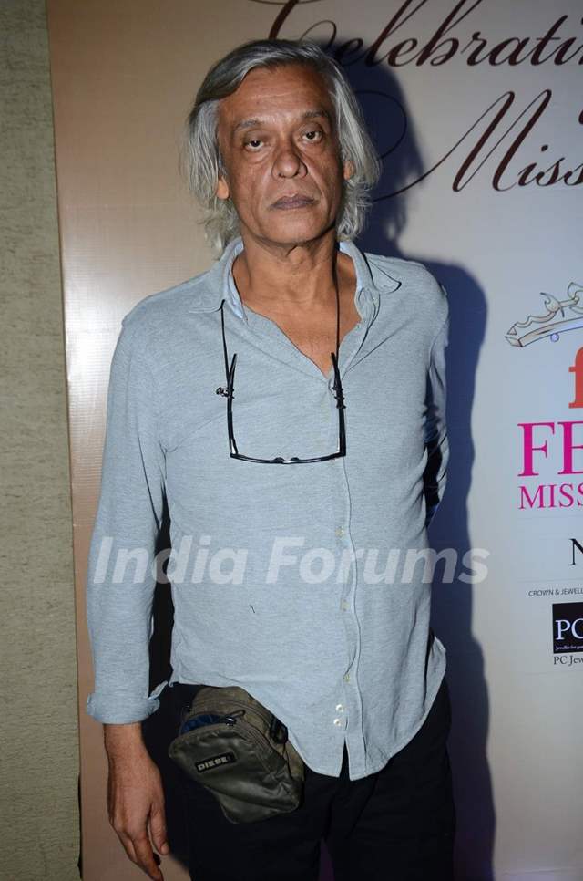 Sudhir Mishra poses for the media at Femina Miss India 2015 Bash