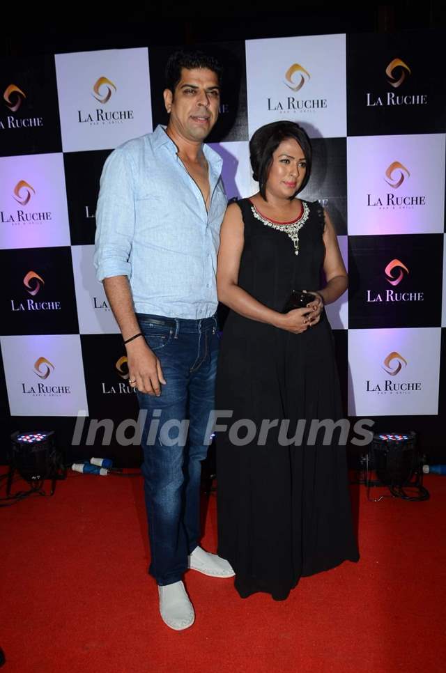 Murli Sharma and Ashwini kalsekar at La Ruche - Bar & Grill Launch