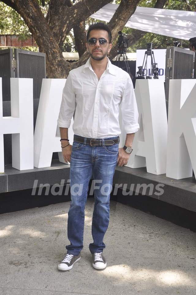 Ritesh Sidhwani poses for the media at the Music Launch of Dil Dhadakne Do