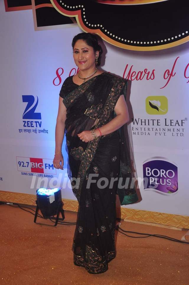 jayati-bhatia-at-gold-awards-media