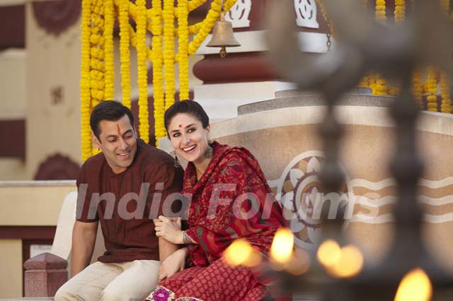 Salman Khan and Kareena Kapoor in Bajrangi Bhaijaan