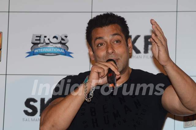 Salman Khan Interacts With Media at Trailer Launch of Bajrangi Bhaijaan