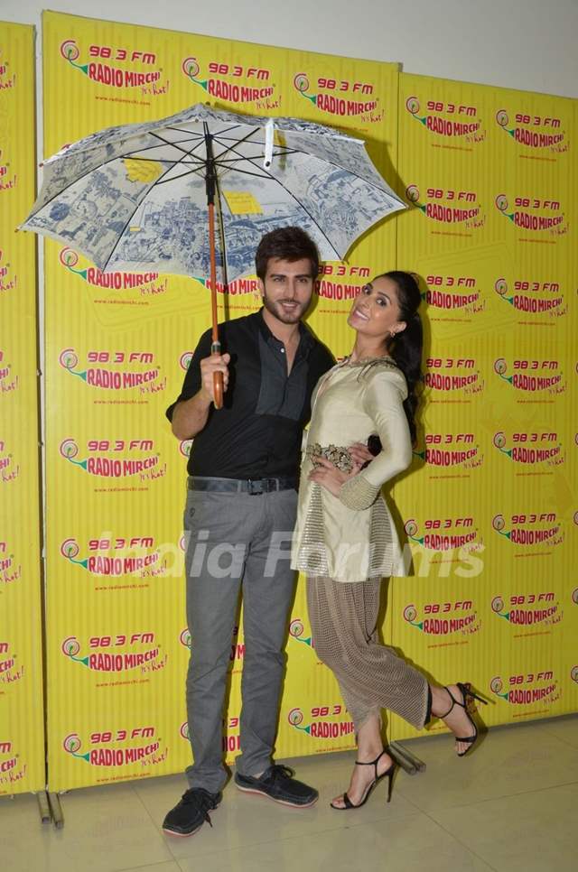 Imran Abbas and Pernia Qureshi for Promotions of Jaanisaar at Radio Mirchi