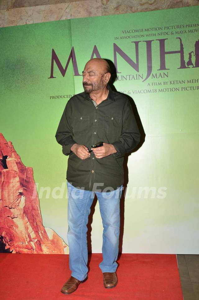 Govind Nihalani at Screening of Manjhi - The Mountain Man