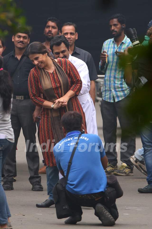 Big B And Vidya Balan Shoots For Sujoy Ghosh's Te3n In Kolata Media