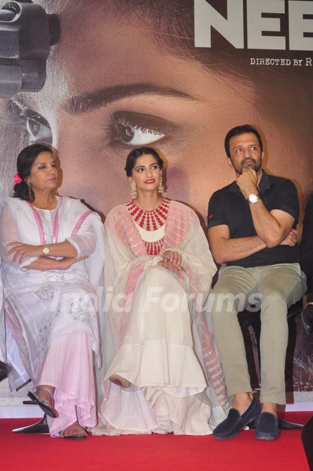 Shabana Azmi, Sonam Kapoor and Atul Kasbekar at Promotional Event of 'Neerja'