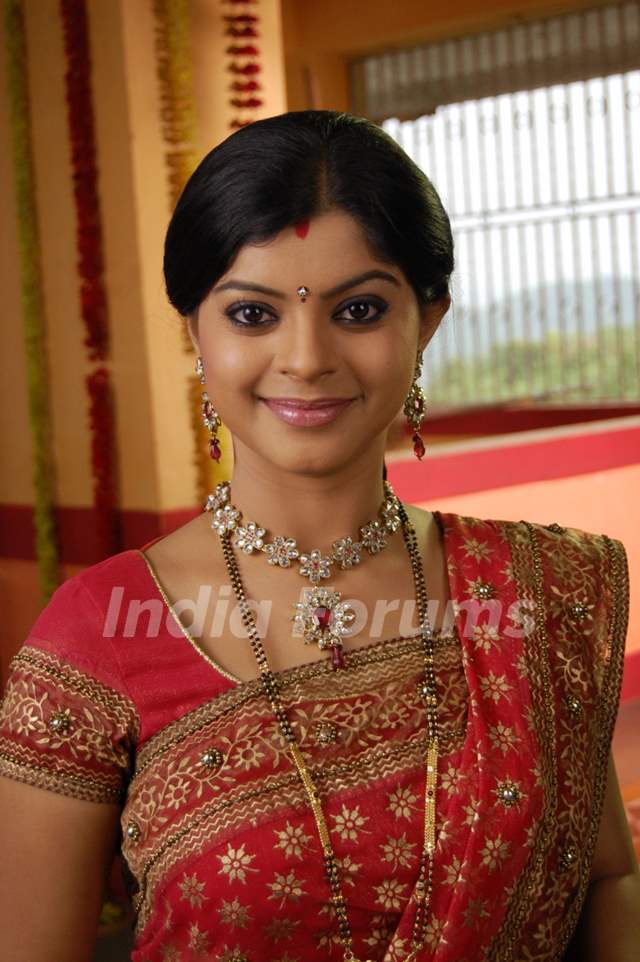 Sneha Wagh as Jyoti
