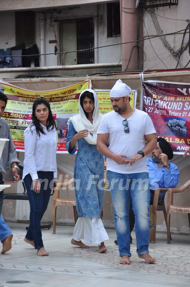 Pooja Gor and Aishwarya Sakhuja at Prayer Meet of 'Pratyusha Banerjee'