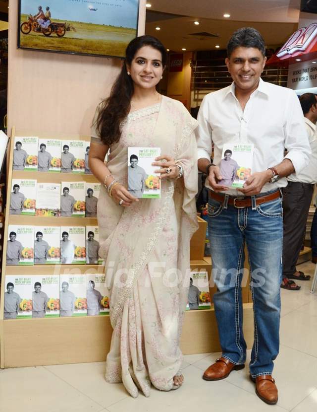 Shaina NC at the Launch of Dr. Muffi Lakdawala's Book 'The Eat Right Prescription'