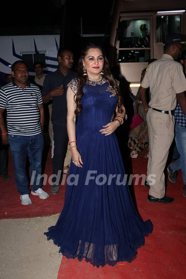 Jaya Prada snapped at Marathi Taraka Awards 2019 Media