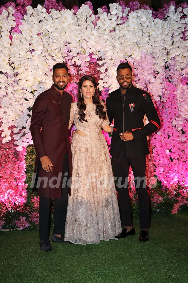 Bollywood celebrities at Ambani Wedding! Media