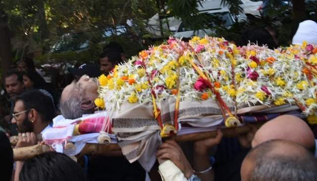 Veeru Devgan's funeral