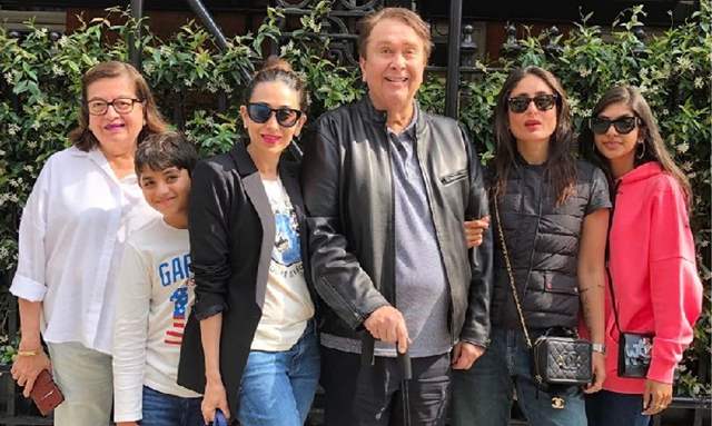 Karisma and Kareena pose with family