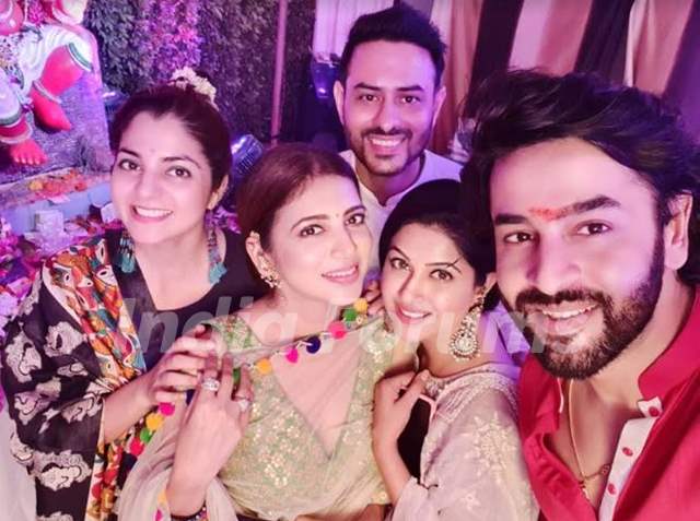 Shashank Vyas with friends