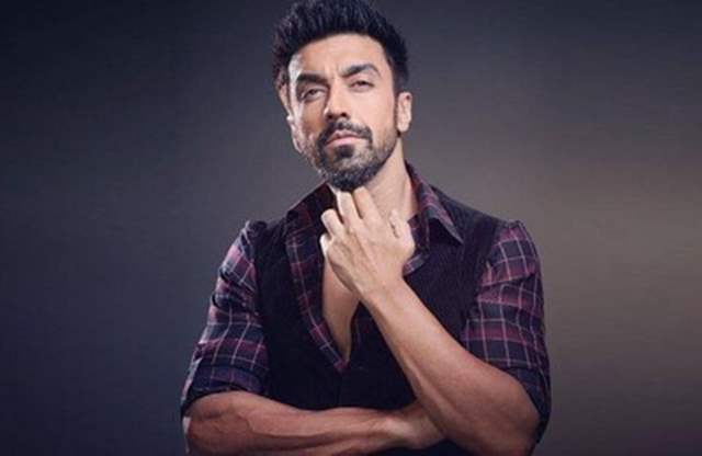 Ashish Chowdhry