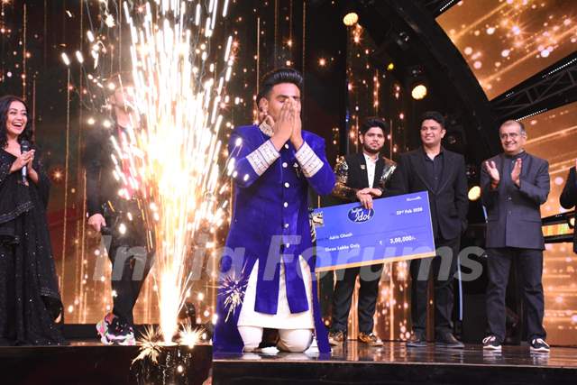 The splendid gala of the  finale of Indian Idol season 11