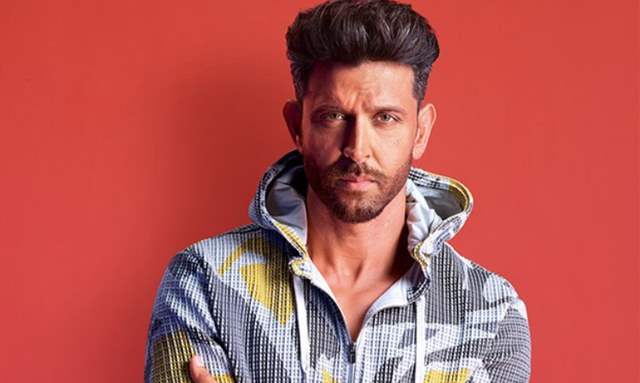 Hrithik Roshan Urges masses to Stay Home: There is no bravery in stepping  out! | India Forums