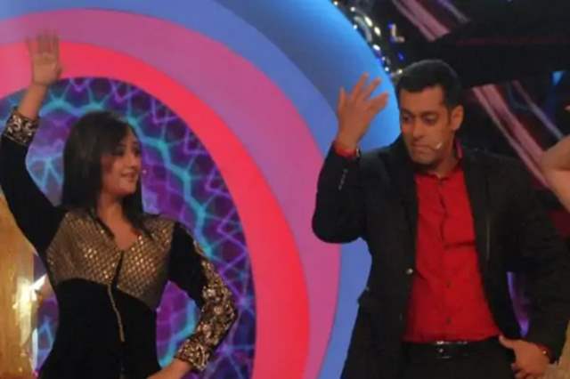 Rashmi Desai All Praises For Salman Bhai; Says He Has Always Supported Her