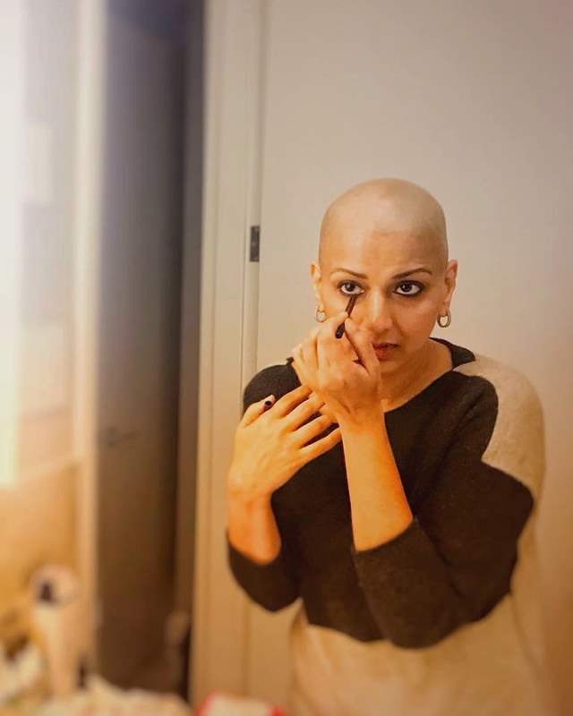 Sonali Bendre bald picture