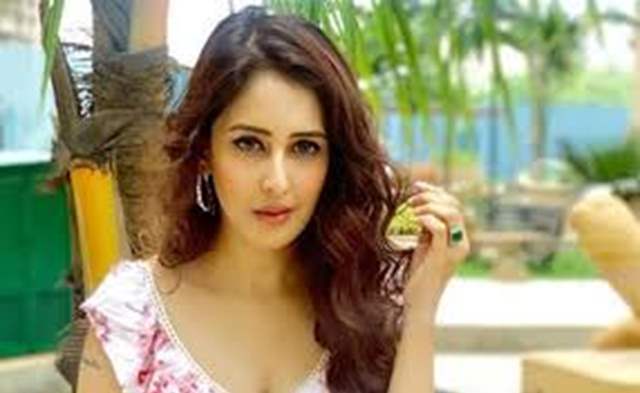 Chahatt Khanna