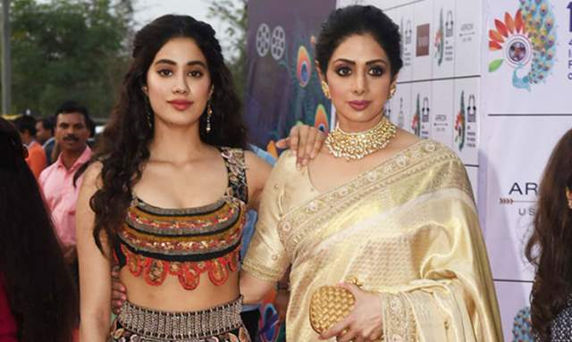 Janhvi Kapoor and late mother Sridevi