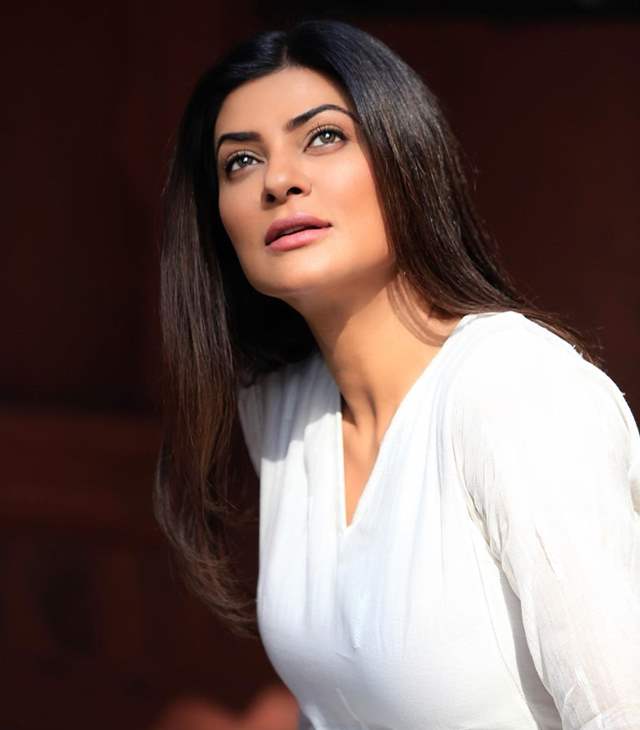 Sushmita Sen – The Great Pageant Company