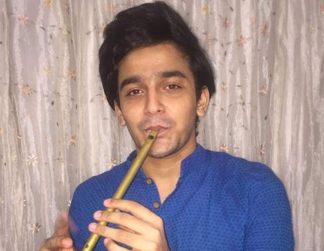 Pravisht Mishra learns playing flute during lockdown