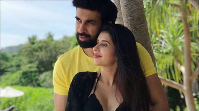 Rajeev Sen and Charu Asopa 