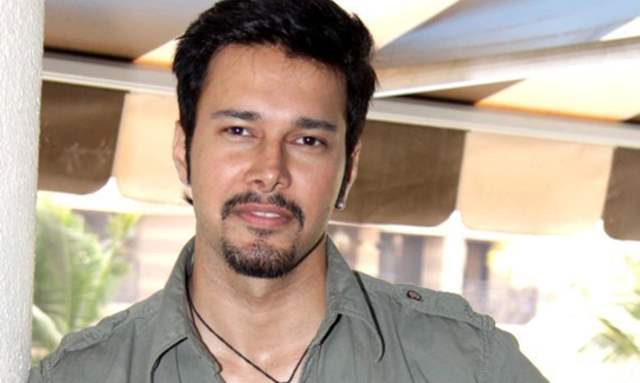 Rajniesh Duggall 