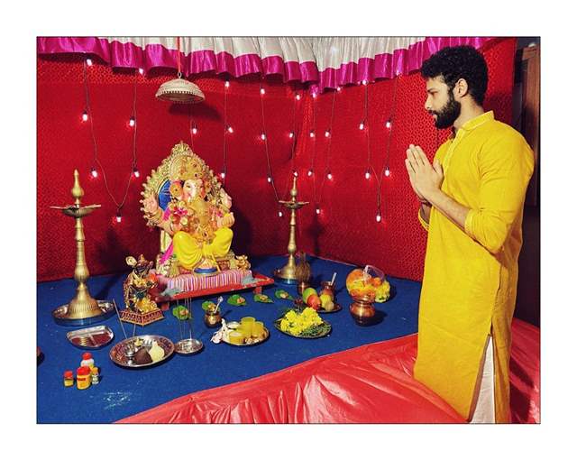 Siddhant Chaturvedi Ganpati Bappa