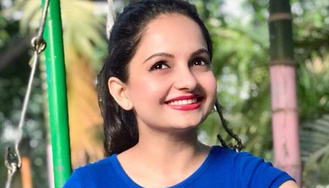 Giaa Manek 