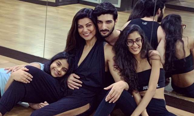 Sushmita Sen&#39;s daughter Renee refers to Rohman Shawl as &#39;Uncle&#39;, speaks about her equation with ...
