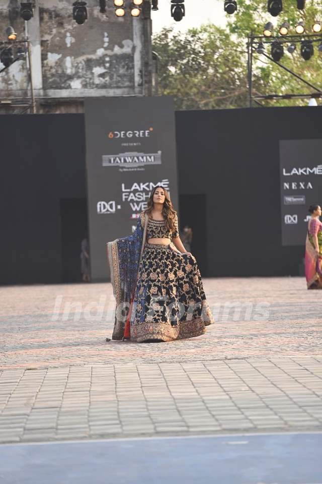 Hina Khan at Lakme Fashion Week 2021