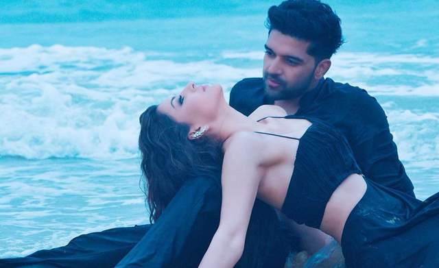 Urvashi Rautela Guru Randhawa