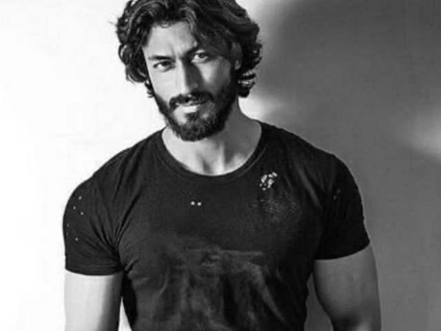 Vidyut Jammwal 