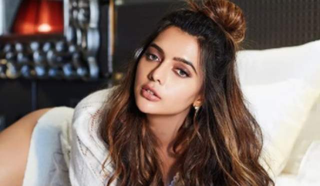 Ruhi Singh