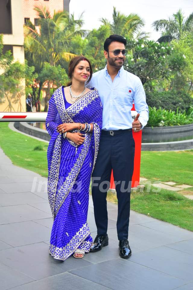 Ankita Lokhande and Vicky Jain papped for the first time as a married couple