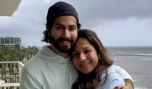 Varun Dhawan with his mother