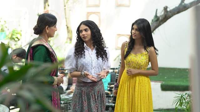 Akshara In White Gown | Yeh Rishta Kya Kehlata Hai | Hina Khan | Star Plus  - video Dailymotion