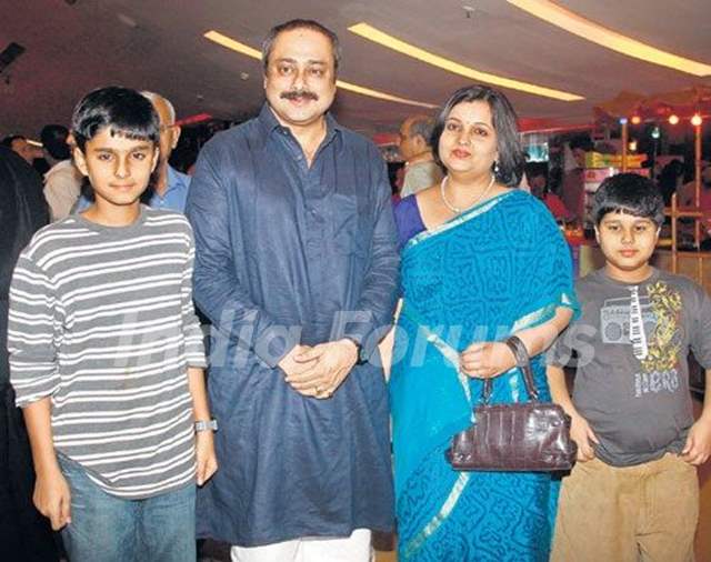 Sachin Khedekar with his wife and children