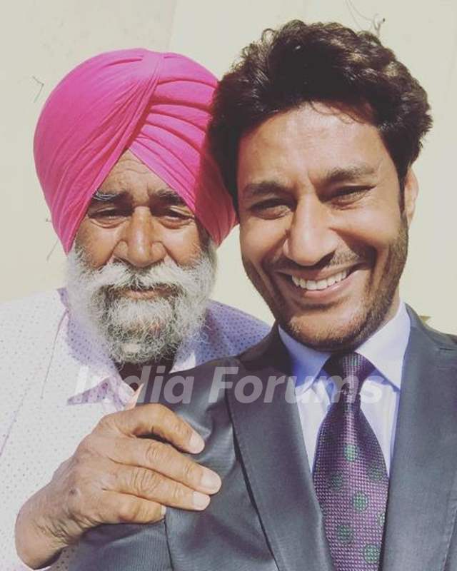 Harbhajan Mann with his father