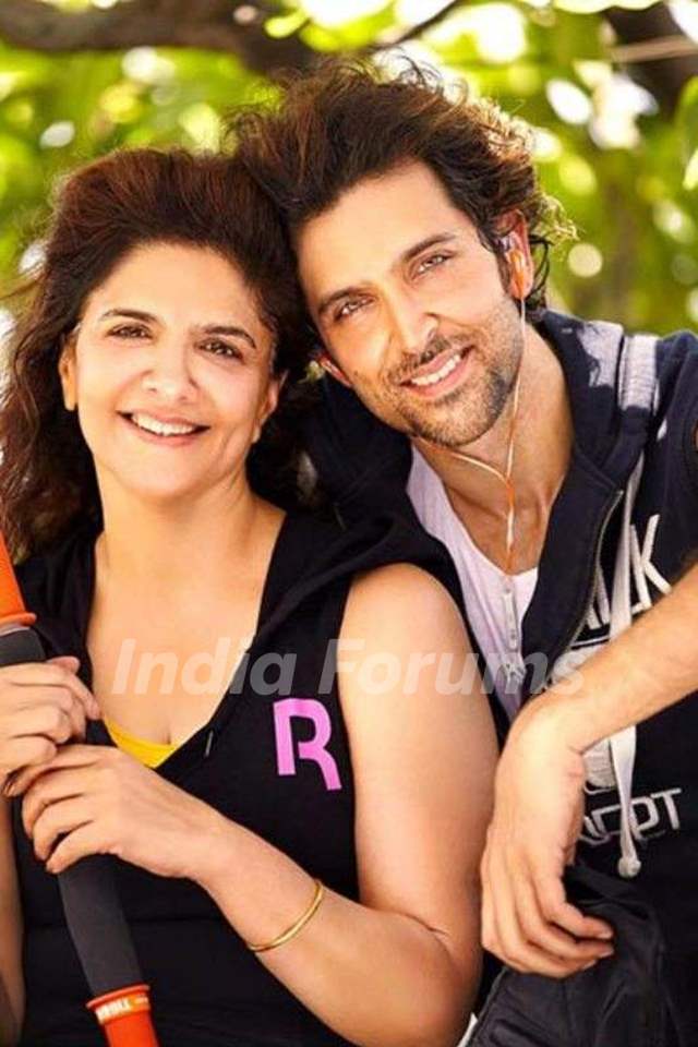 Hrithik Roshan With His Mother Pinky