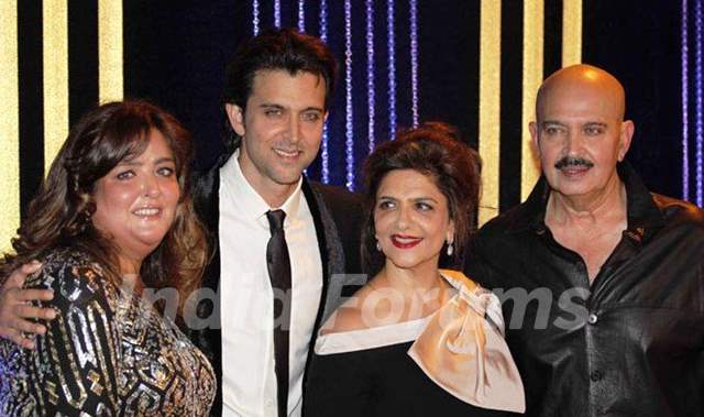 Hrithik Roshan With His Family