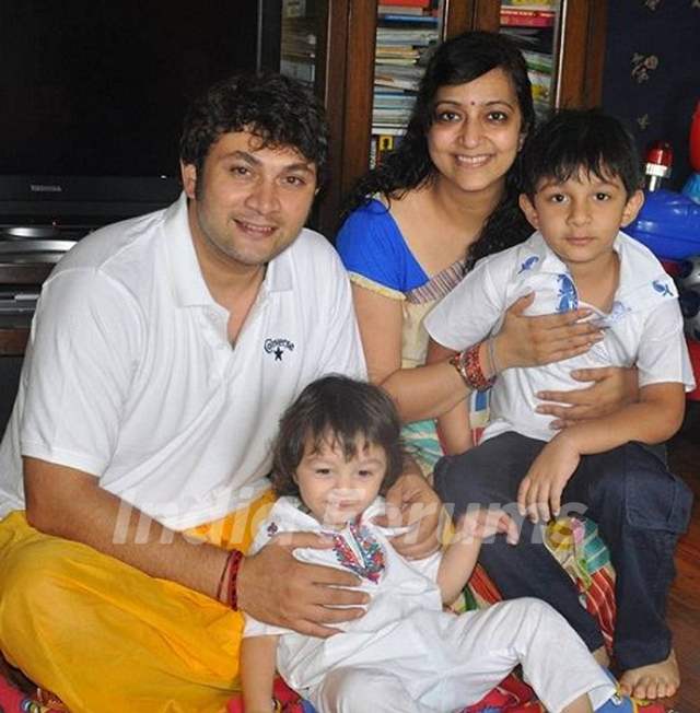 Rajesh Kumar with his wife and children