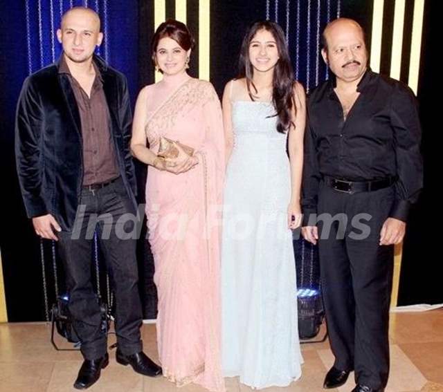 Rajesh Roshan with his family