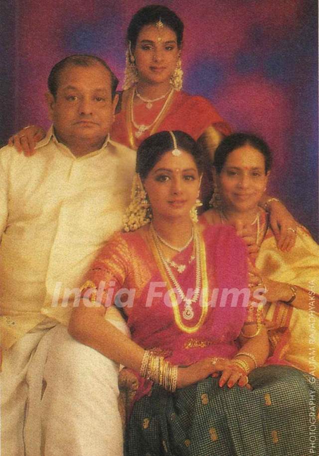 Sridevi (Sitting Centre) With Her Parents And Sister Latha