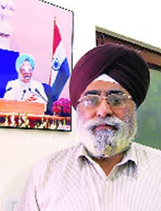 Manmohan Singh's Half Brother Surjeet Singh Kohli