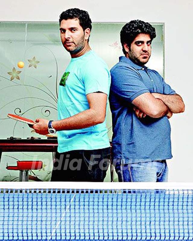 Yuvraj Singh with his brother